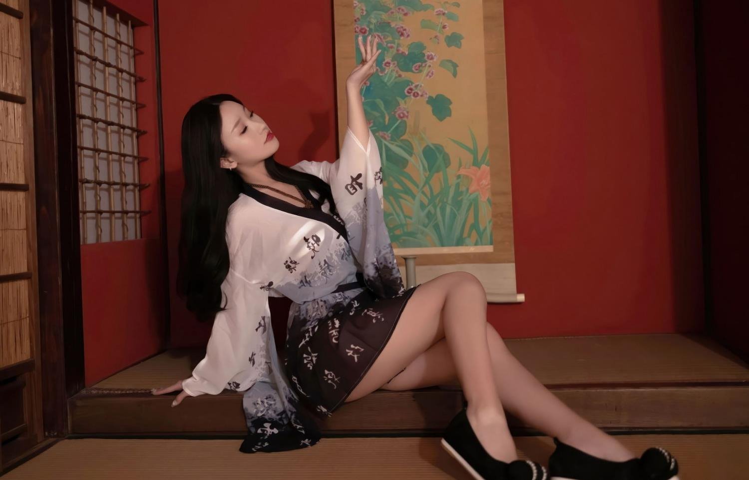 ���ߣ�����������ң�ͷ��