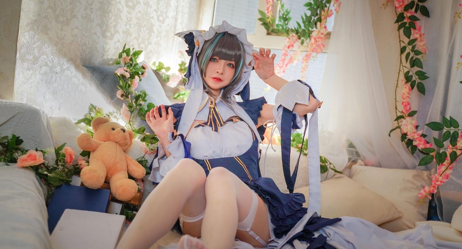 ���ߣ������ķ���ð�ռһ�ɫ��ͷ��