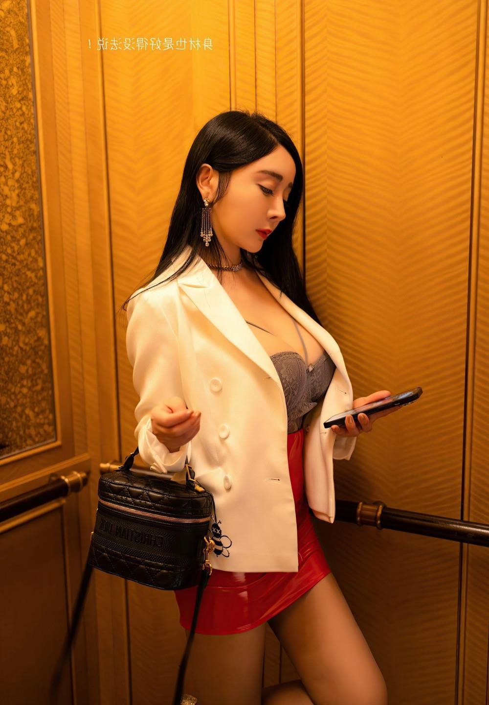 ���������׾��ʶ԰�