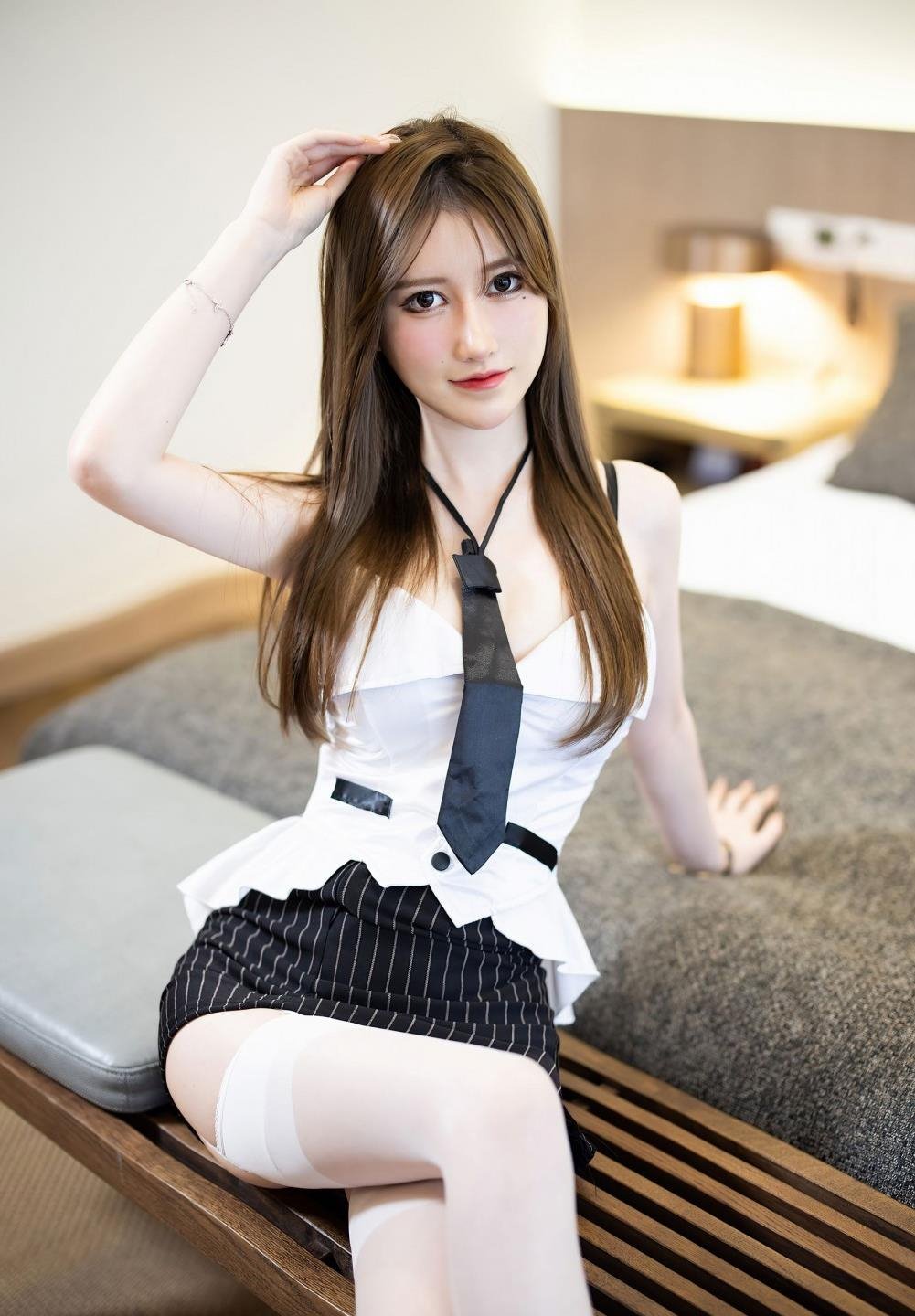 ���ߣ��ѹ�Ӣ���ֵģ�ͷ��