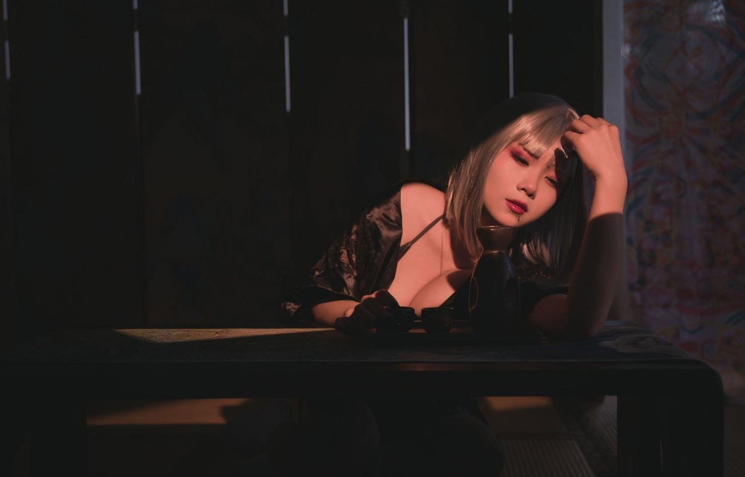 ���ߣ���������ɫ��ɫ��ݣ�ͷ��