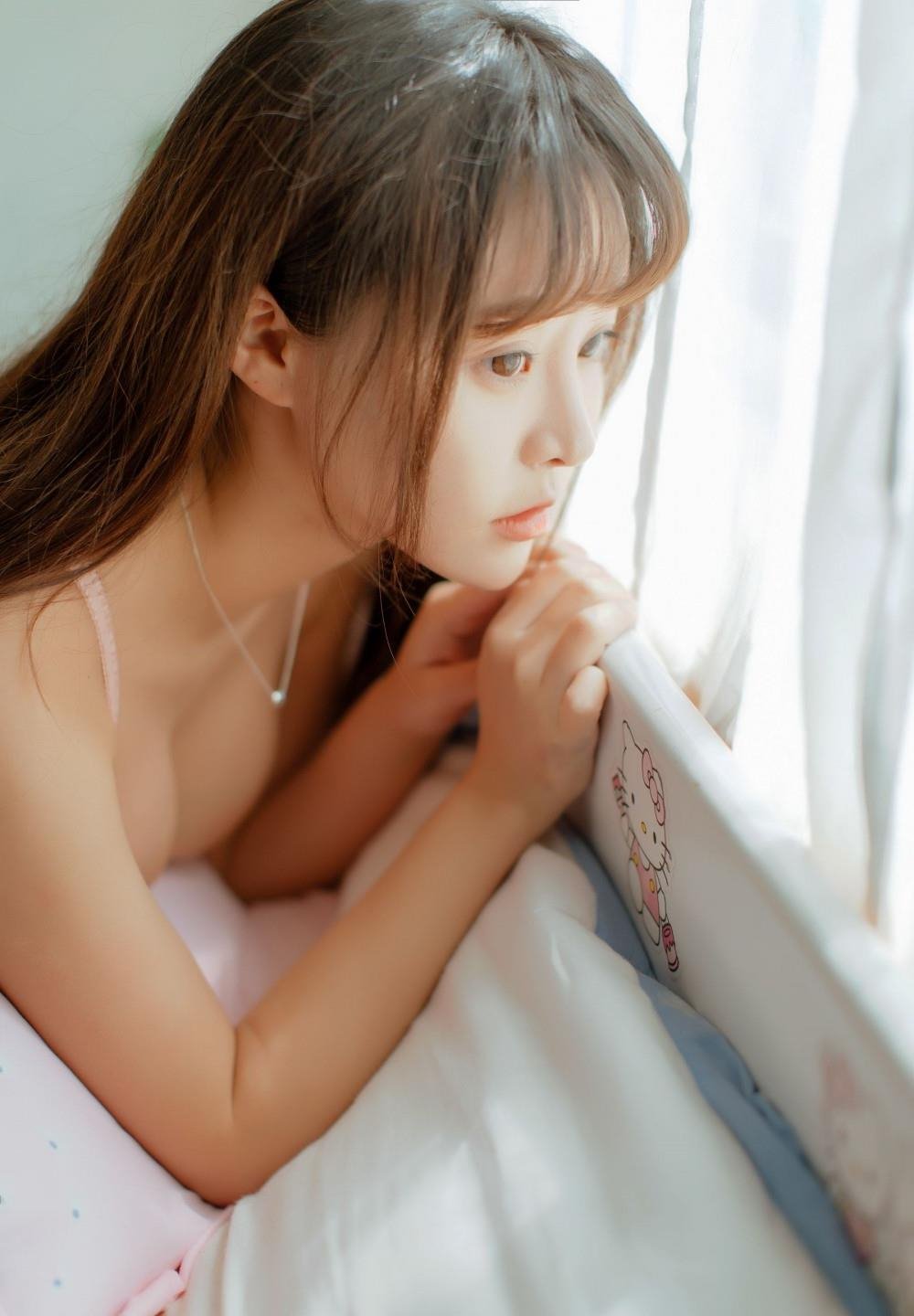 ���ߣ�������ů�ģ�ͷ��