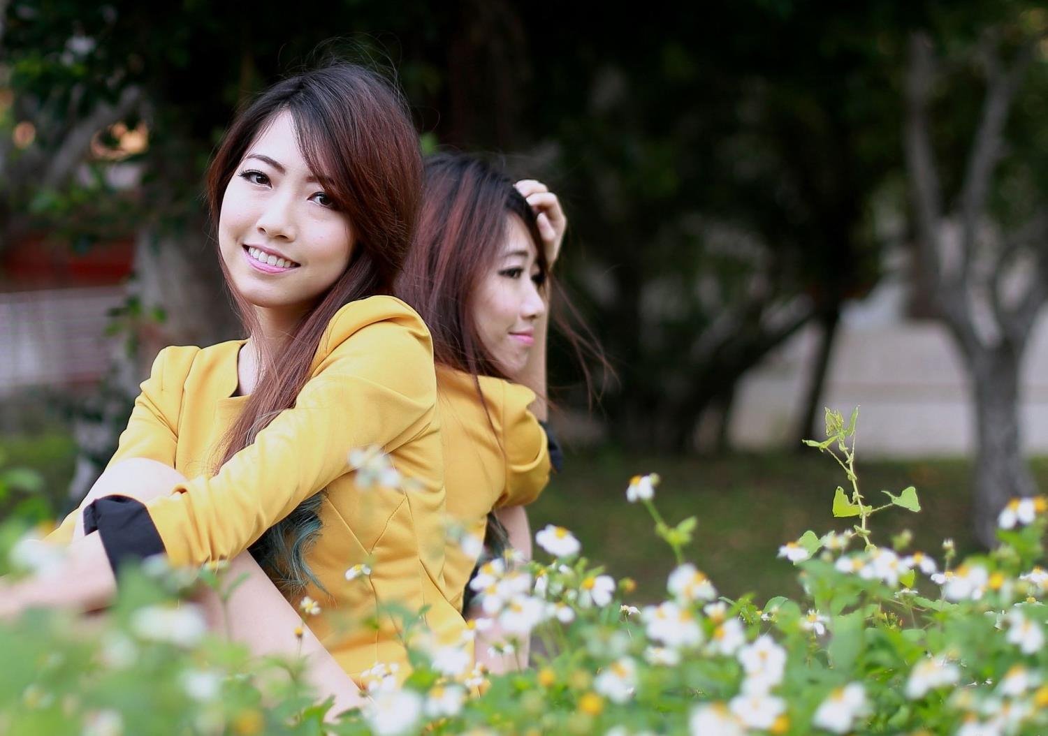 ���ߣ������������ɫҫ�۵�ѩ��ģ�ͷ��