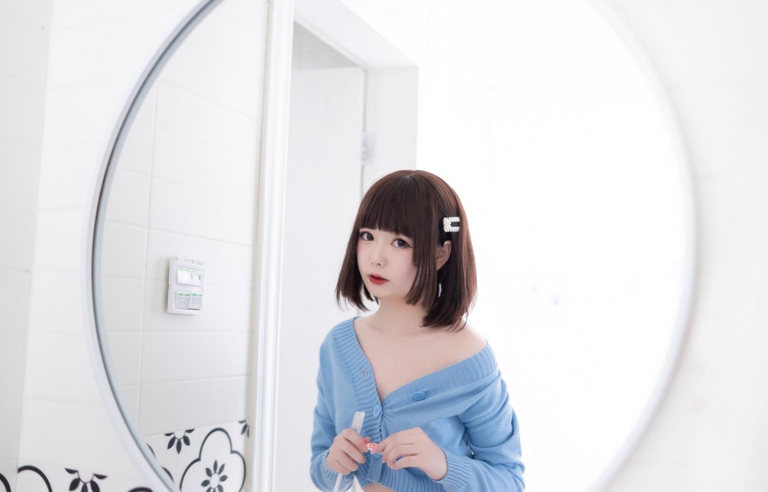 ������ҹ��Ƭ