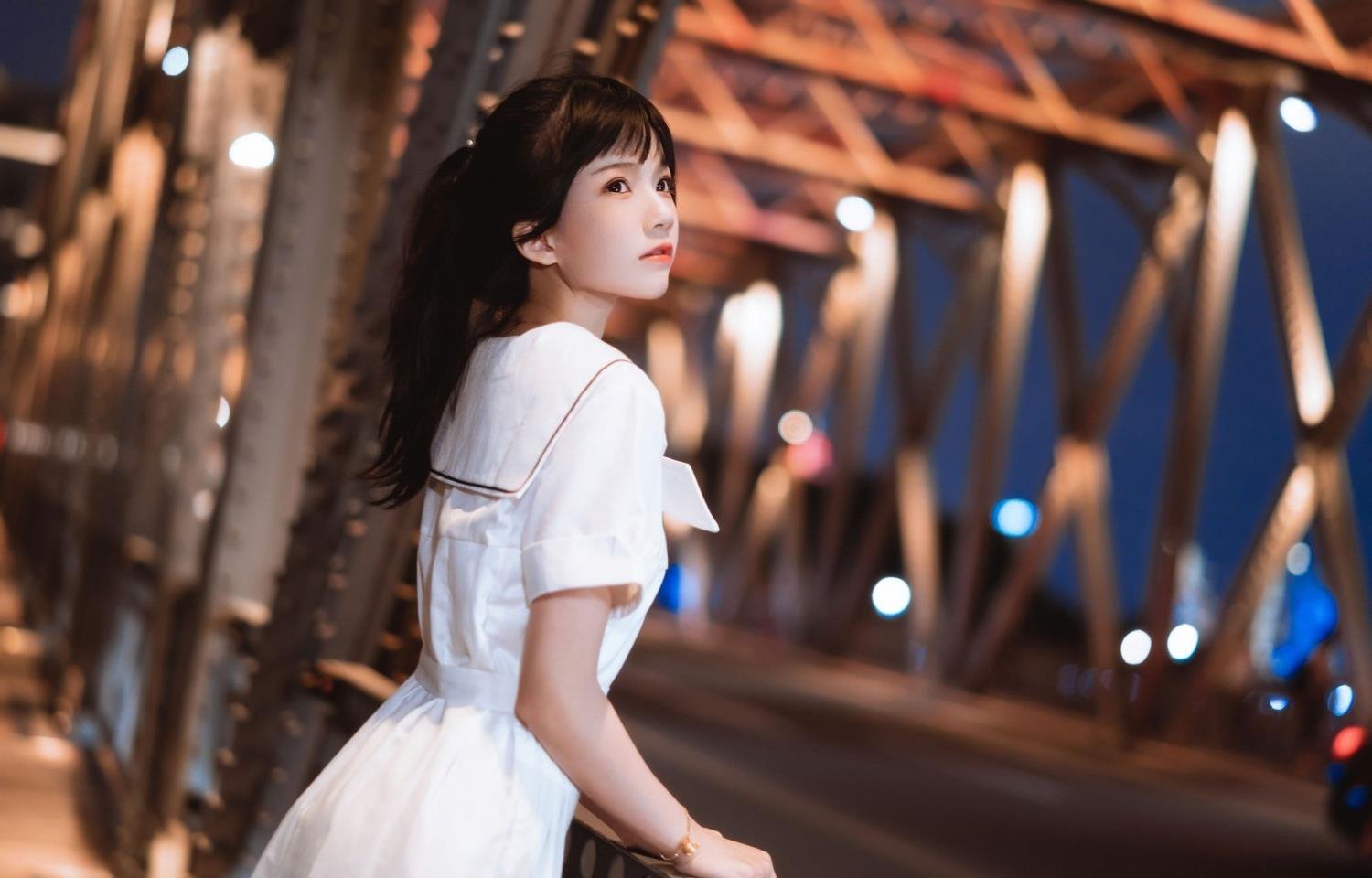 �����Ӱ����