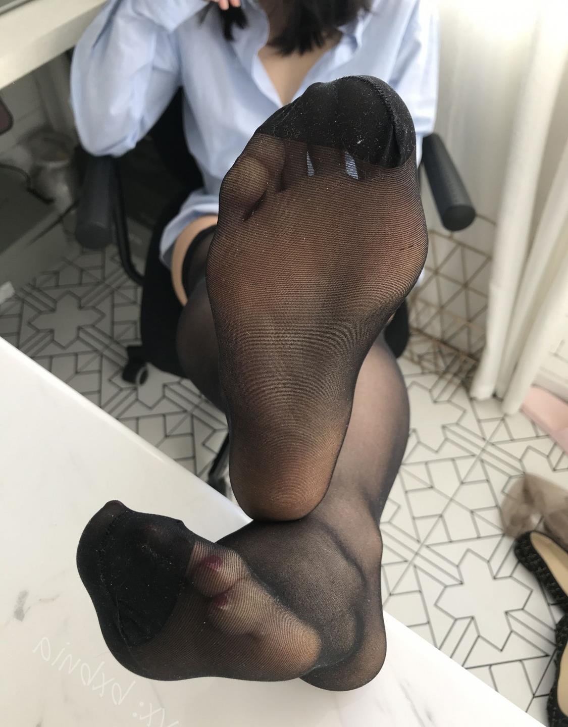 ����ǰ;����