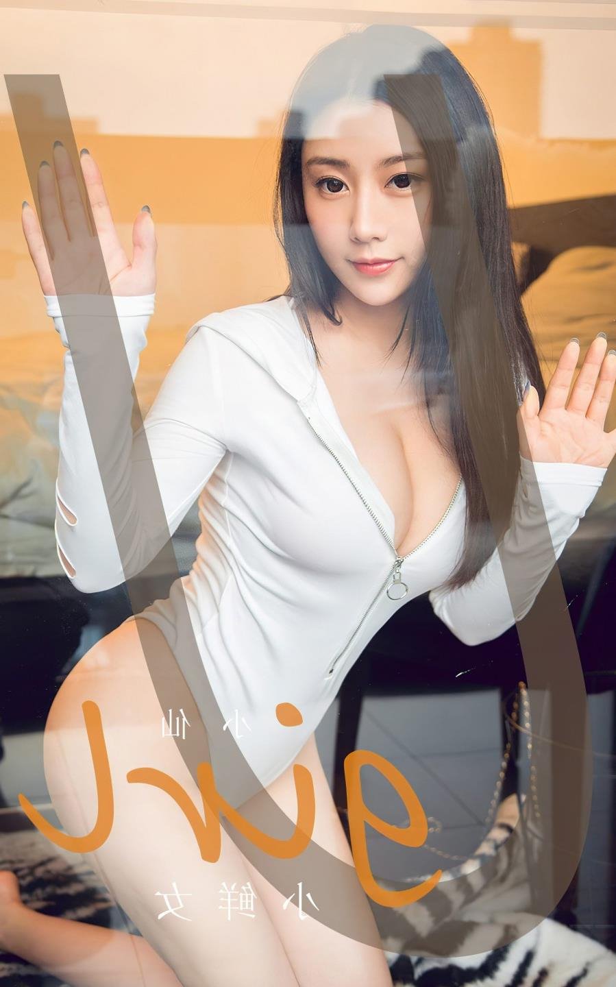 ���ߣ���ɫ���ŵģ�ͷ��