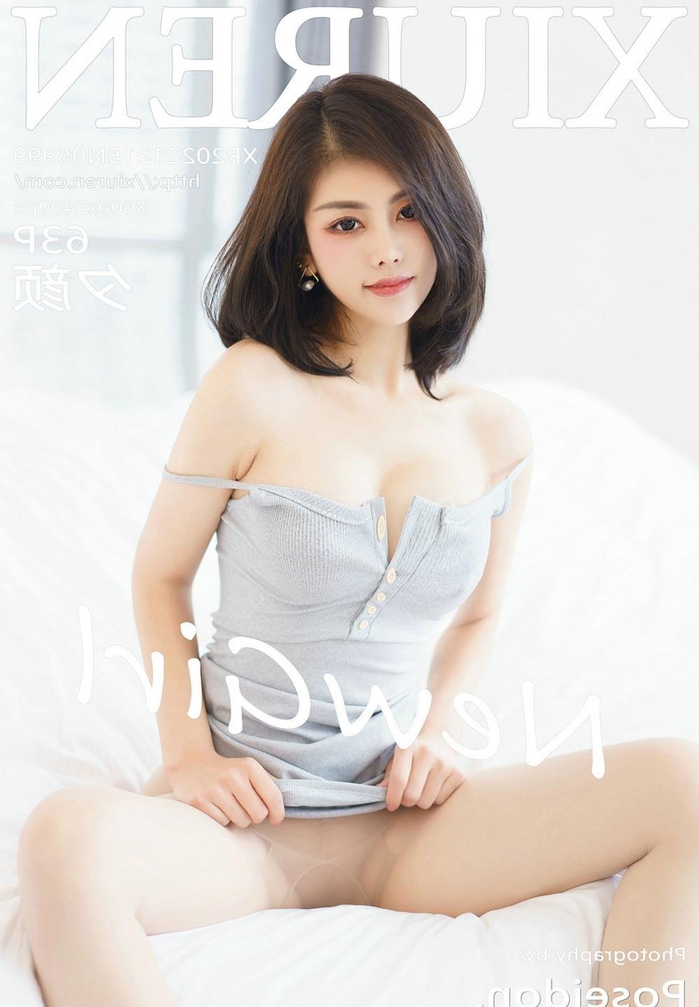 ���ߣ���ѩ���������ɫ��ͷ��