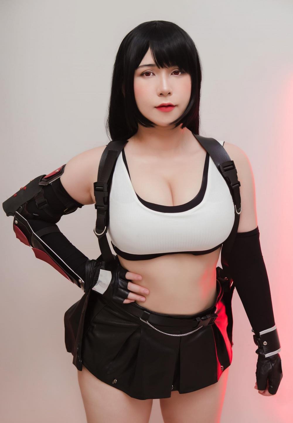 ���ߣ�������������ʦ�ٺϣ�ͷ��