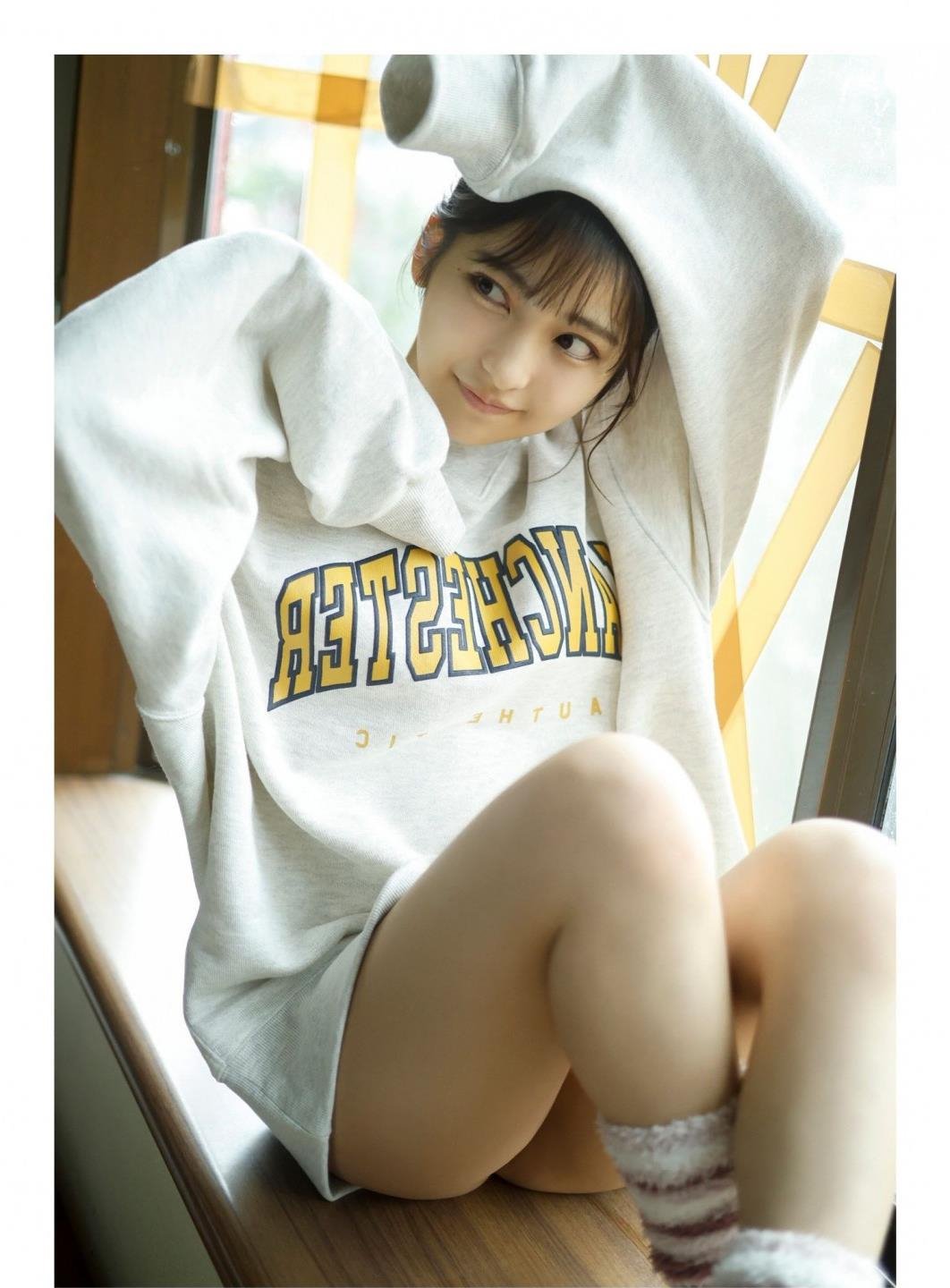 ���ߣ���ɫ�ƶ˳����ٵģ�ͷ��