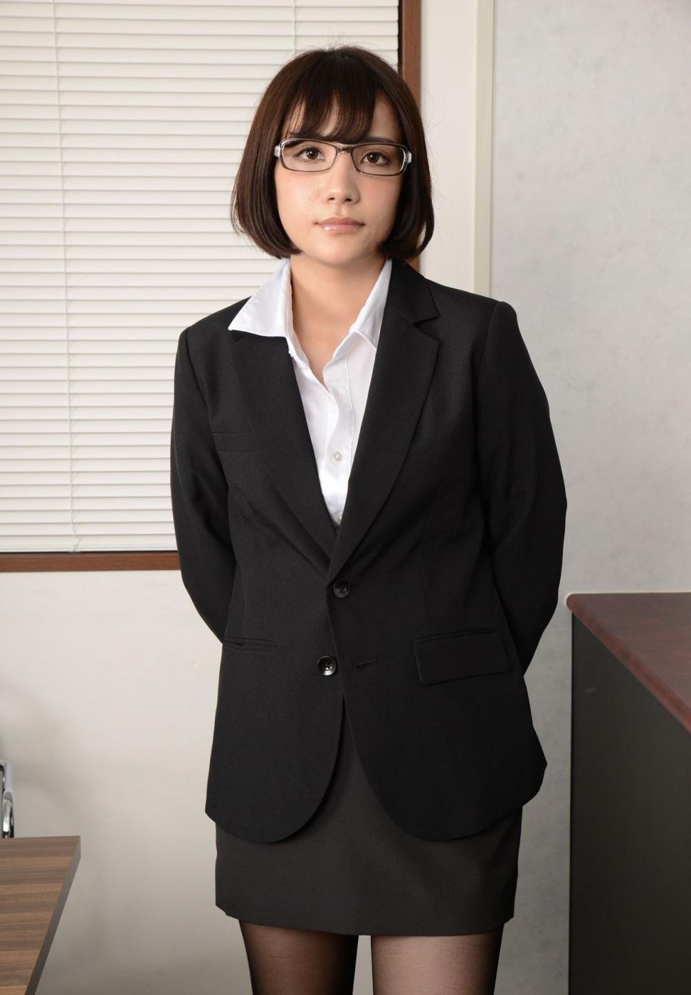 ���˵�Ů�ϰ�������Ļ