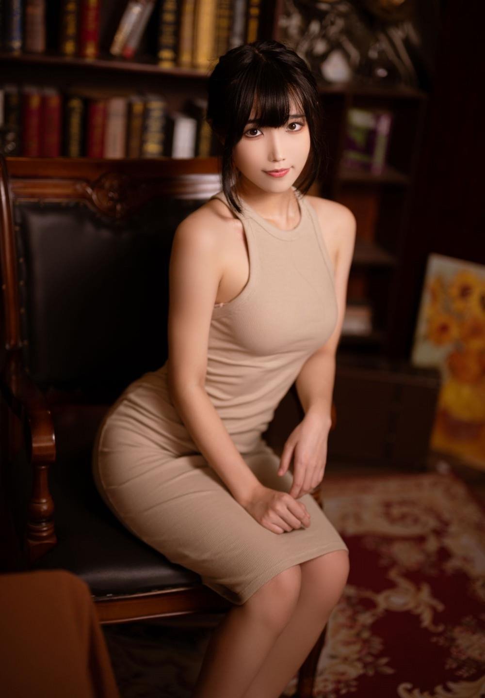 ���ߣ�����ѩ��ҽ����ɫ��ͷ��