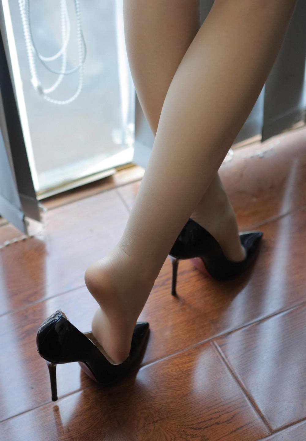 ��Ů����ֱ��