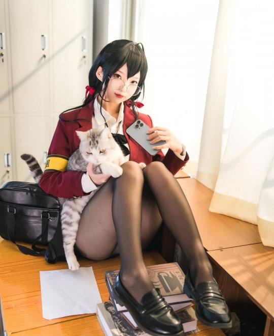 �̾��˲�ݮ˿��ӣ�����������