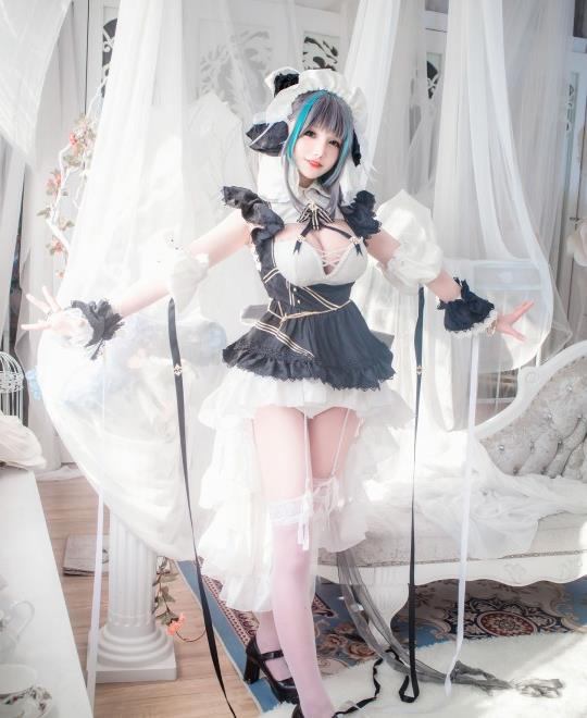 �Ϻ�����Ů